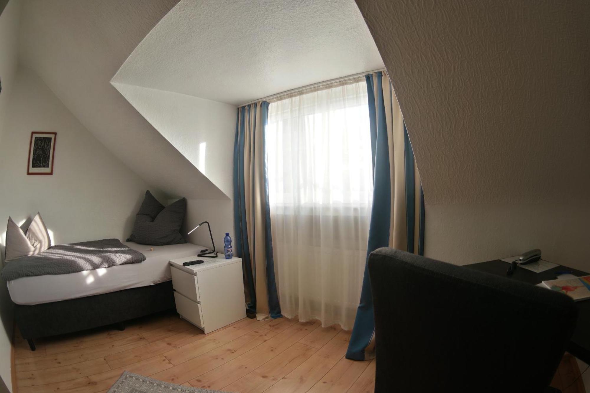 Hotel Merlin Garni Köln Rum bild