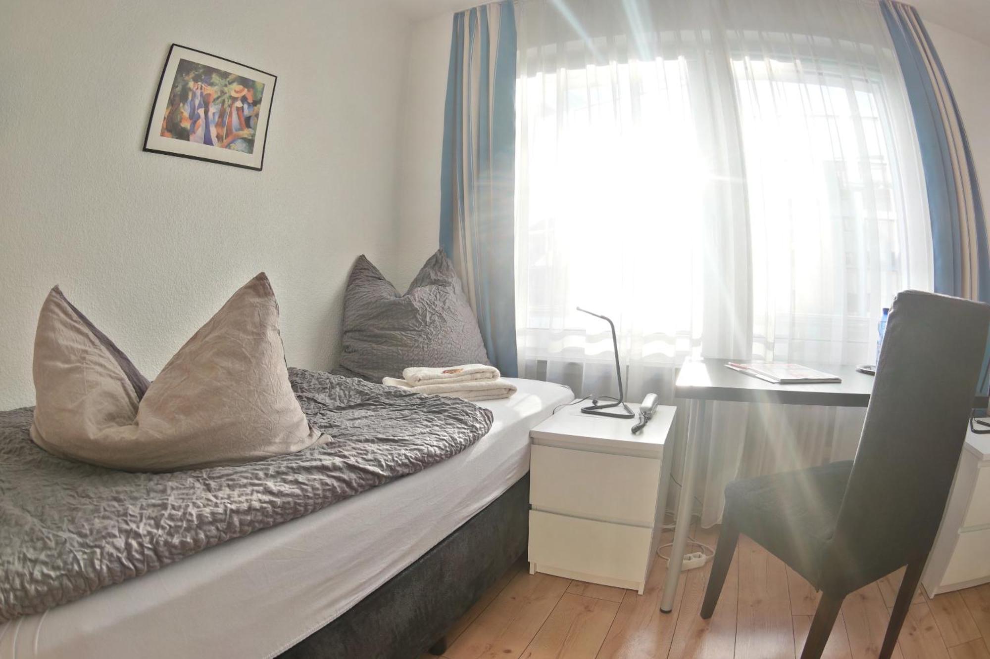 Hotel Merlin Garni Köln Rum bild